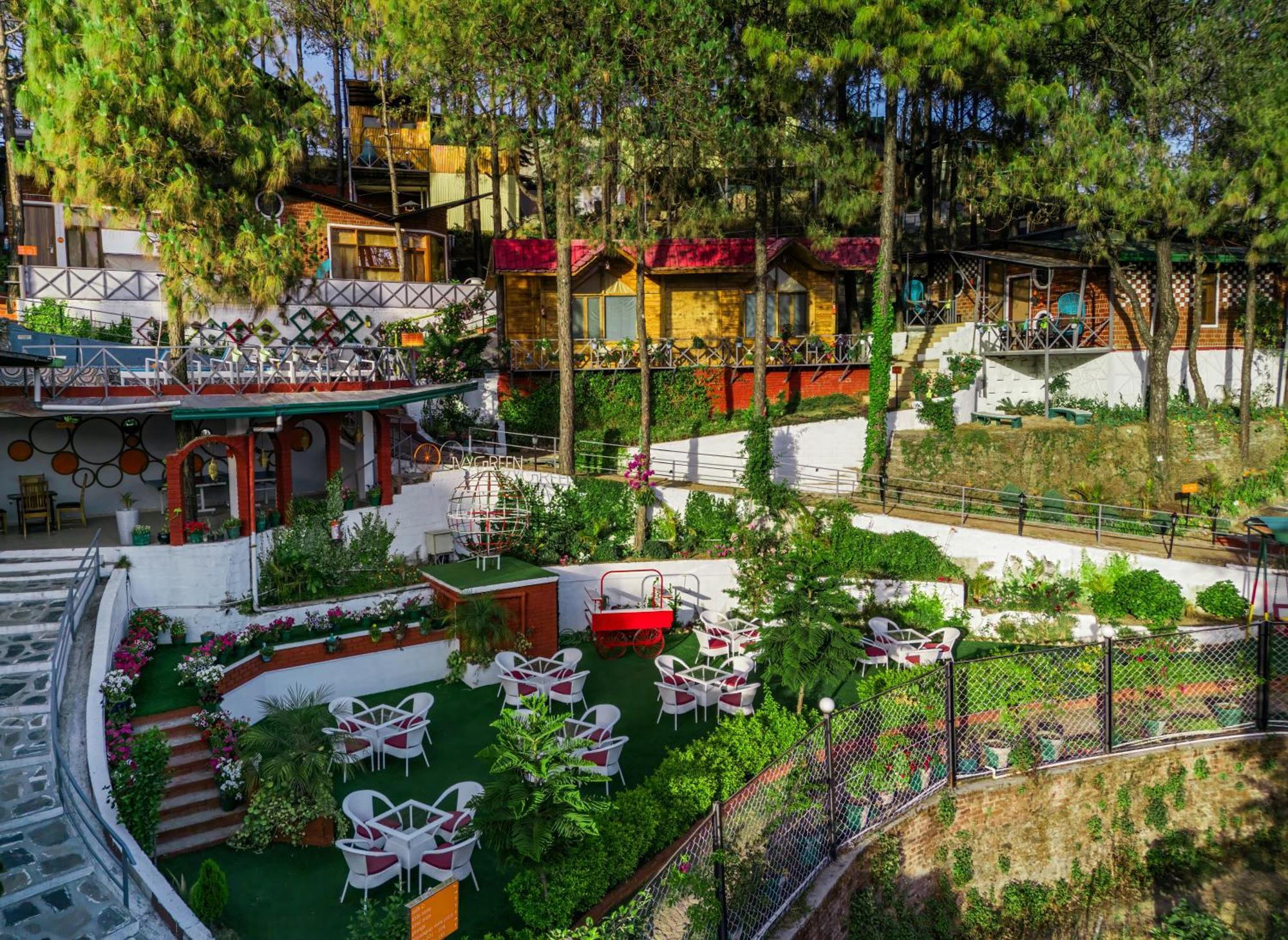 Zone Connect By The Park, Lansdowne Hotel ภายนอก รูปภาพ